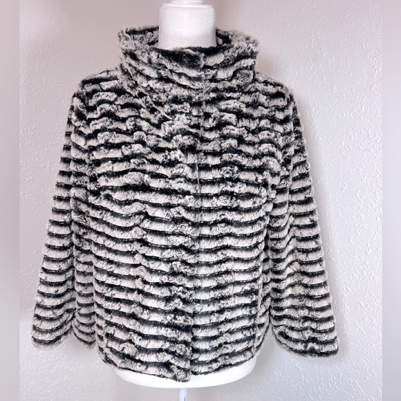 Angie Faux Fur Jacket - Picture 1 of 6